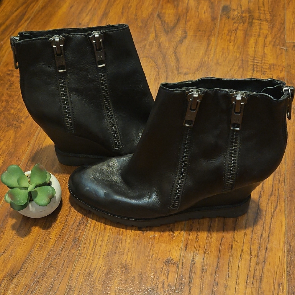 Black Leather Ankle Boots